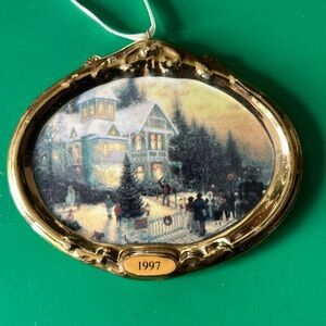 Thomas Kinkade, Painter of Light Victorian Christmas Ornament 1997 Hallmark